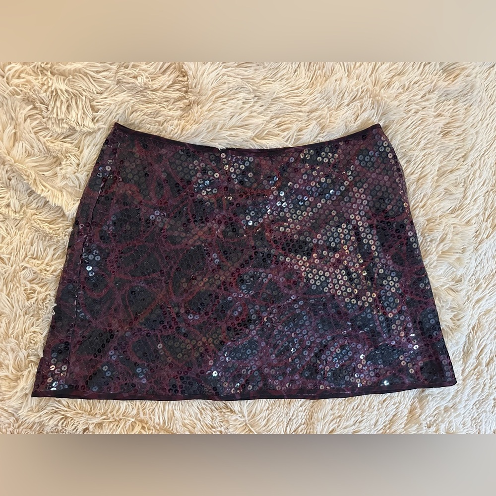 Express Women’s 5/6 Polyester Miniskirt Purple Snakeskin